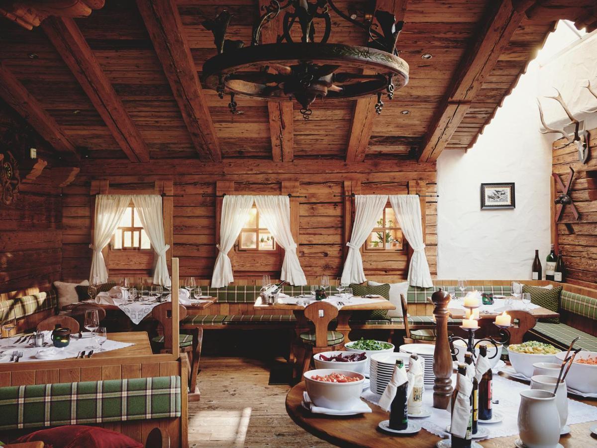 Burg Hotel Oberlech Zewnętrze zdjęcie