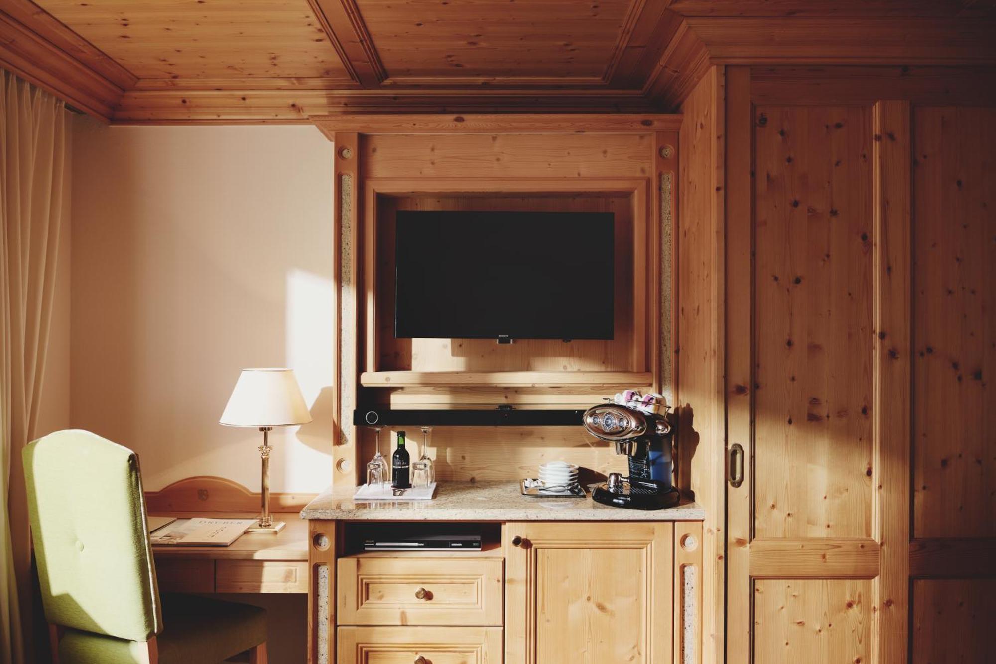 Burg Hotel Oberlech Zewnętrze zdjęcie