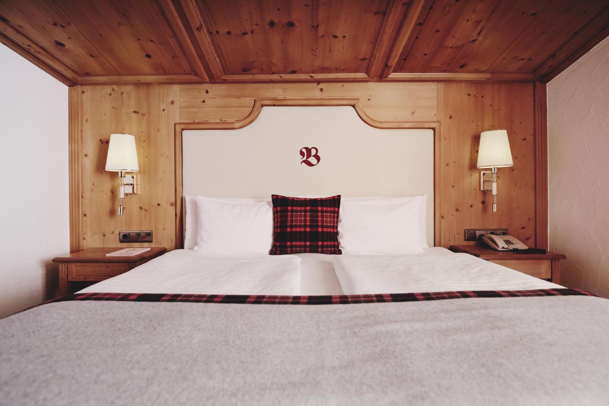 Burg Hotel Oberlech Zewnętrze zdjęcie
