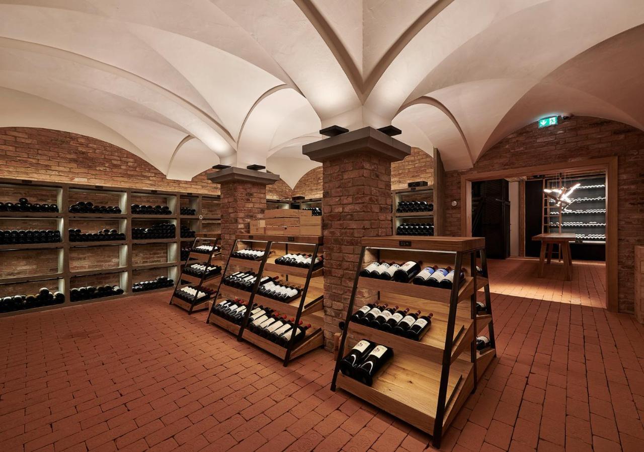 Burg Hotel Oberlech Zewnętrze zdjęcie